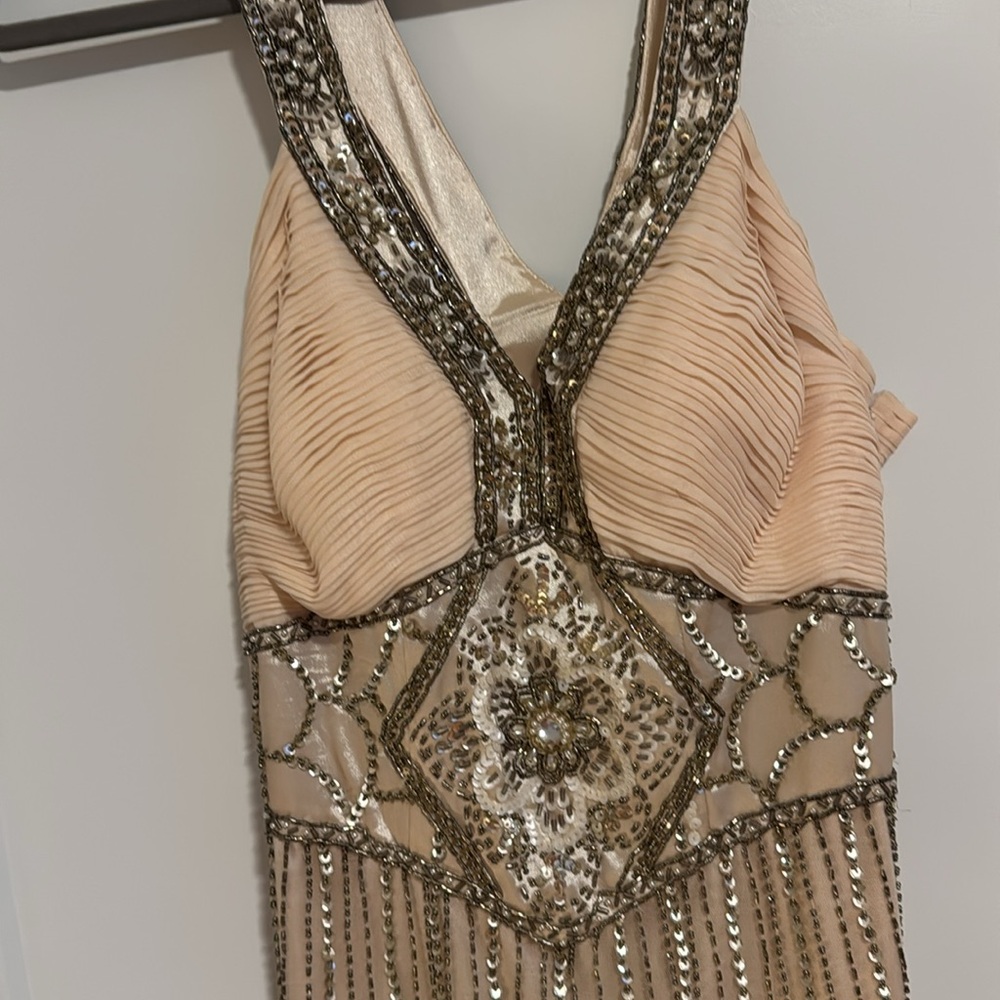 Beautiful 20s vibe beaded dress - Picture 2 of 6